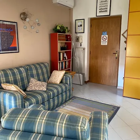 La Mansarda Di Orni Daire *